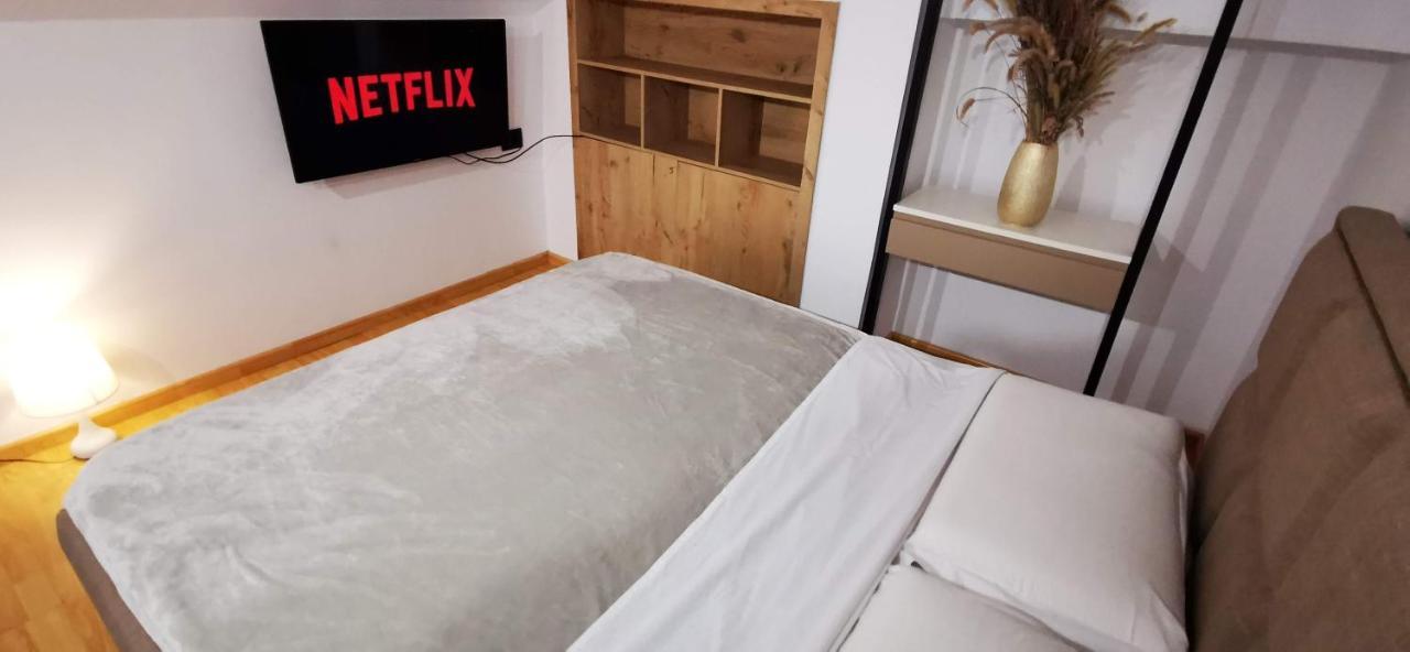 Duplex Lungomare Apartament *